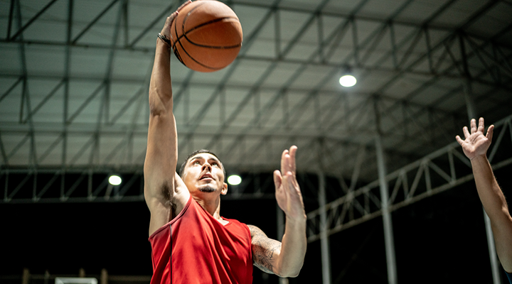Since it’s March Madness , let’s investigate the connections between sports and oral health injuries and go over methods of oral health protection for athletes both on and off the court.